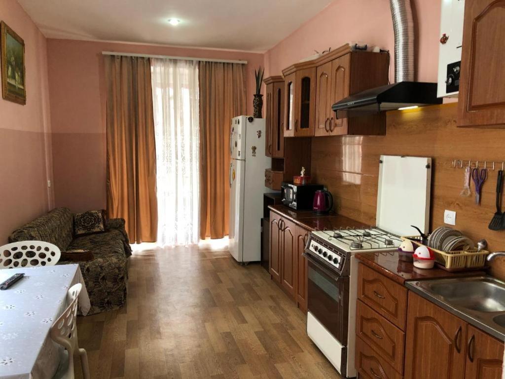 Aparthotel In Alaverdi Eksteriør bilde