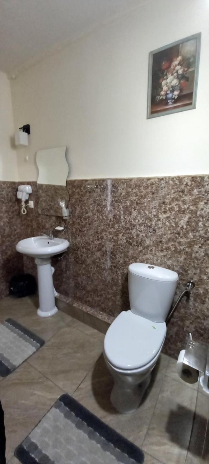 Aparthotel In Alaverdi Eksteriør bilde